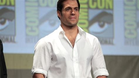 henry cavill antebrazos|10 Surprising Facts About Henry Cavill